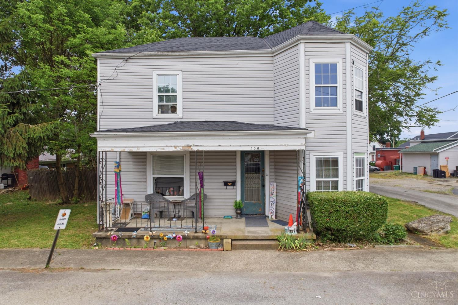 306 S Pleasant Street — photo