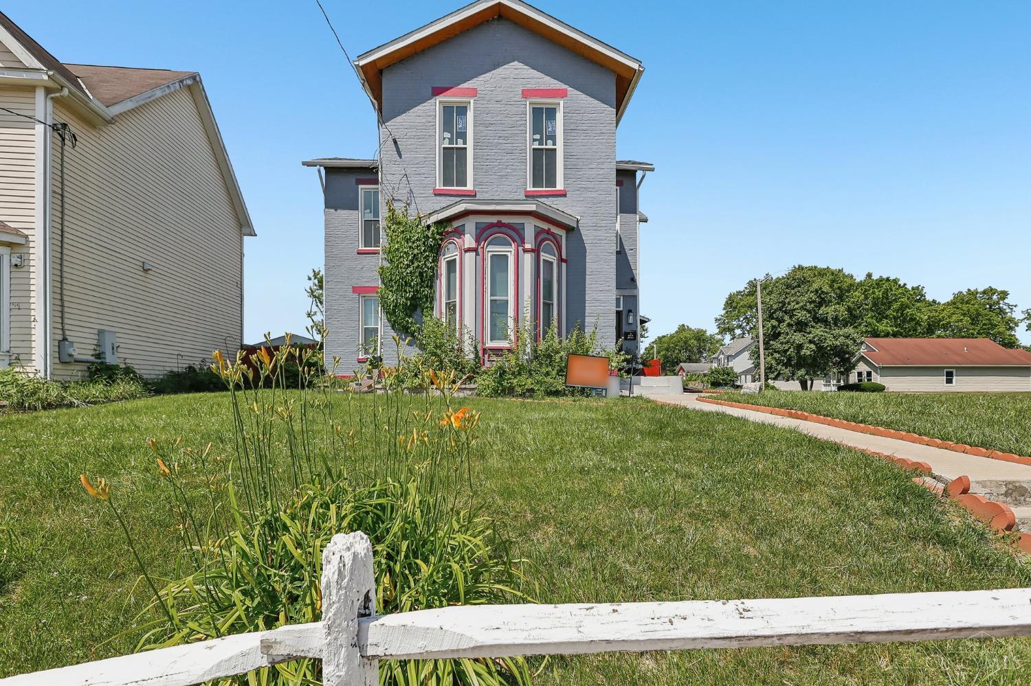 33 N Paul Laurence Dunbar Street — photo