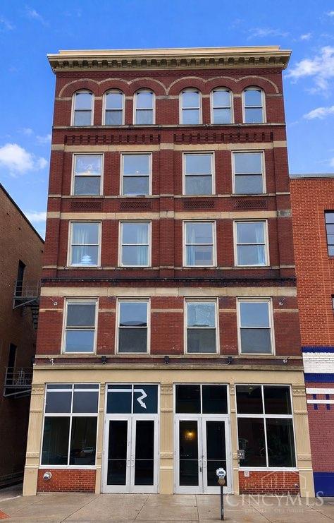 1010 Race Street — photo