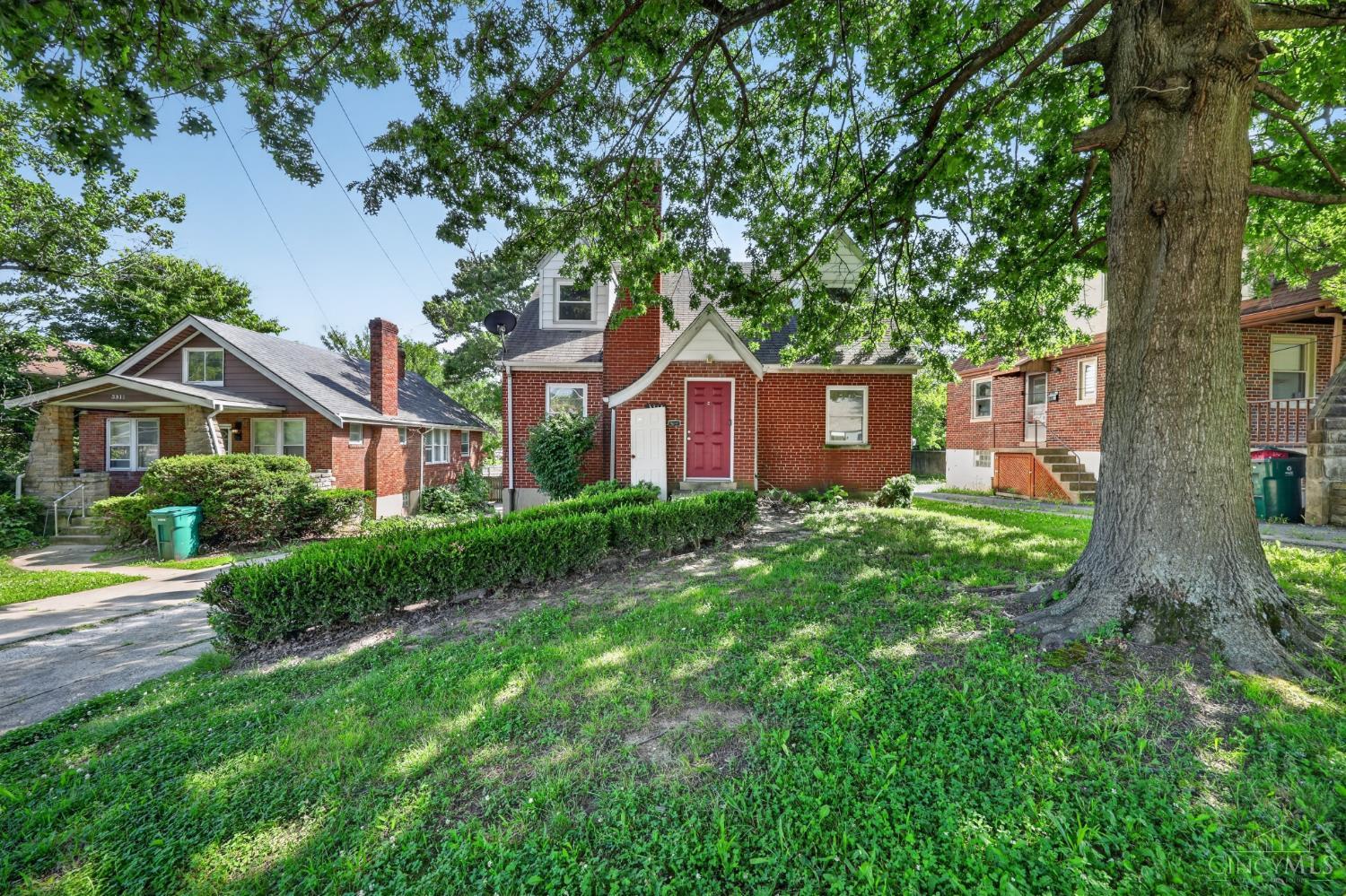 3315 Queen City Avenue — photo