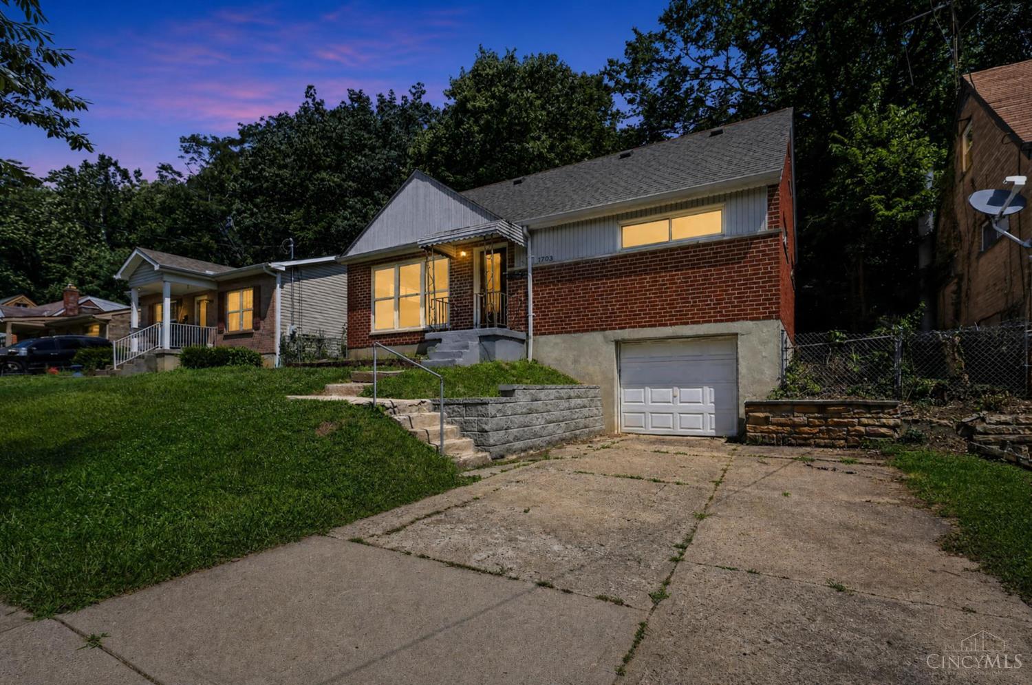 1703 Ashbrook Drive — photo