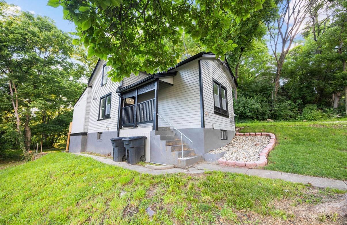 2187 Boone Street — photo