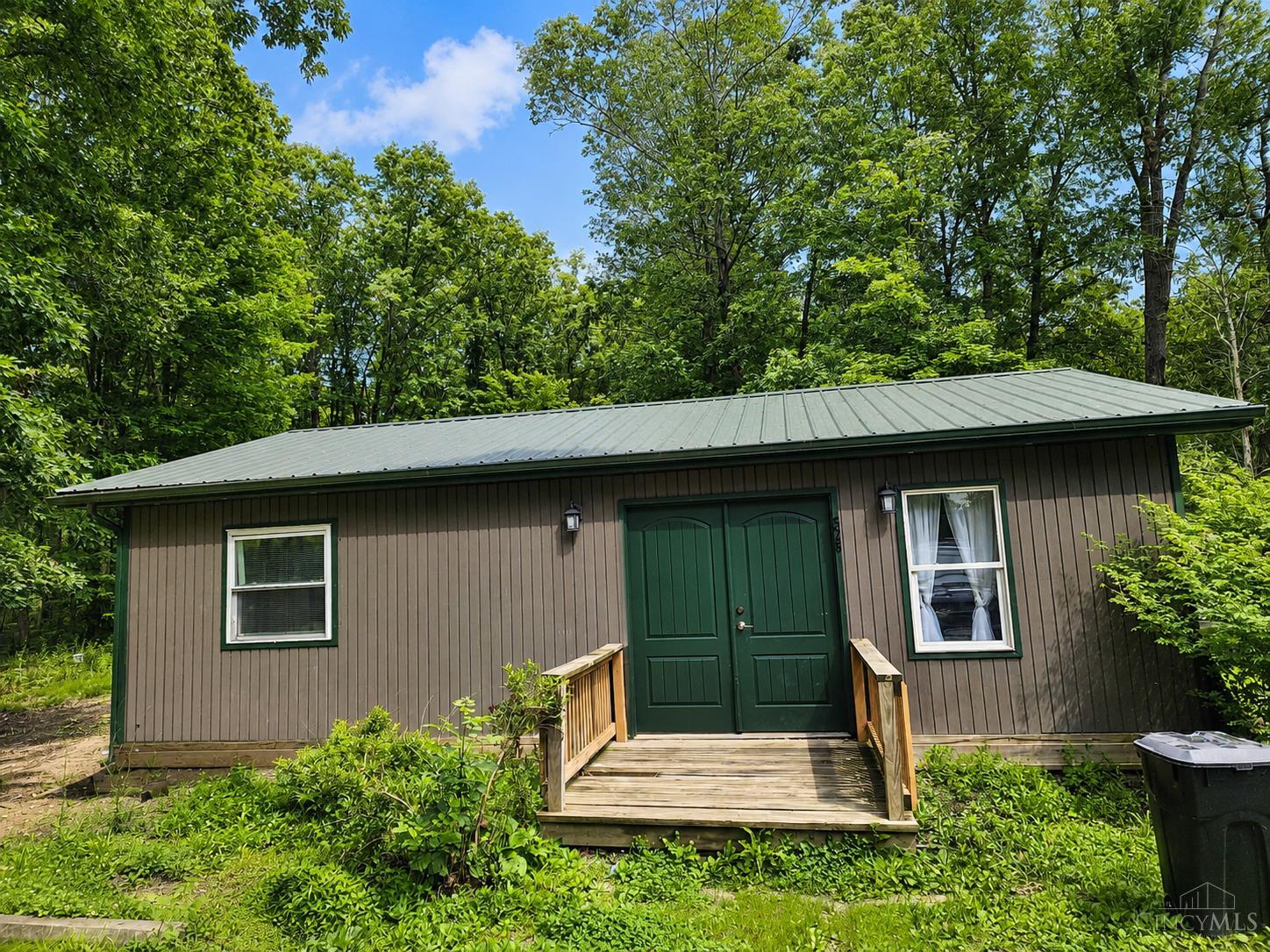 528 Tom Brown Road — photo