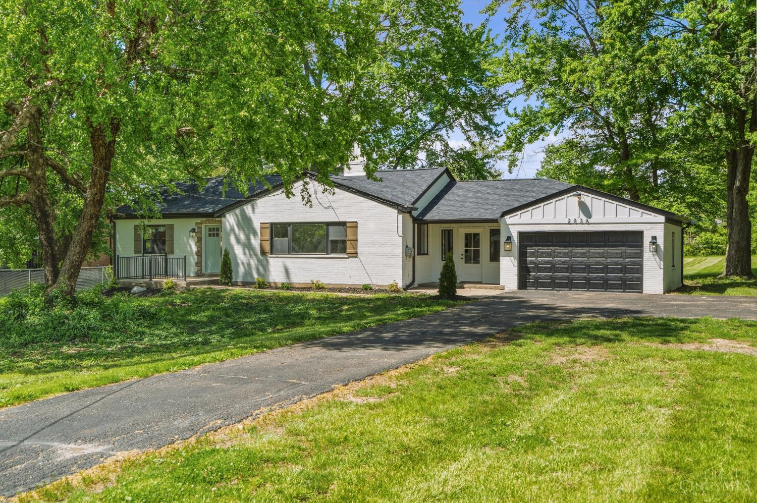 2836 Banning Road — photo
