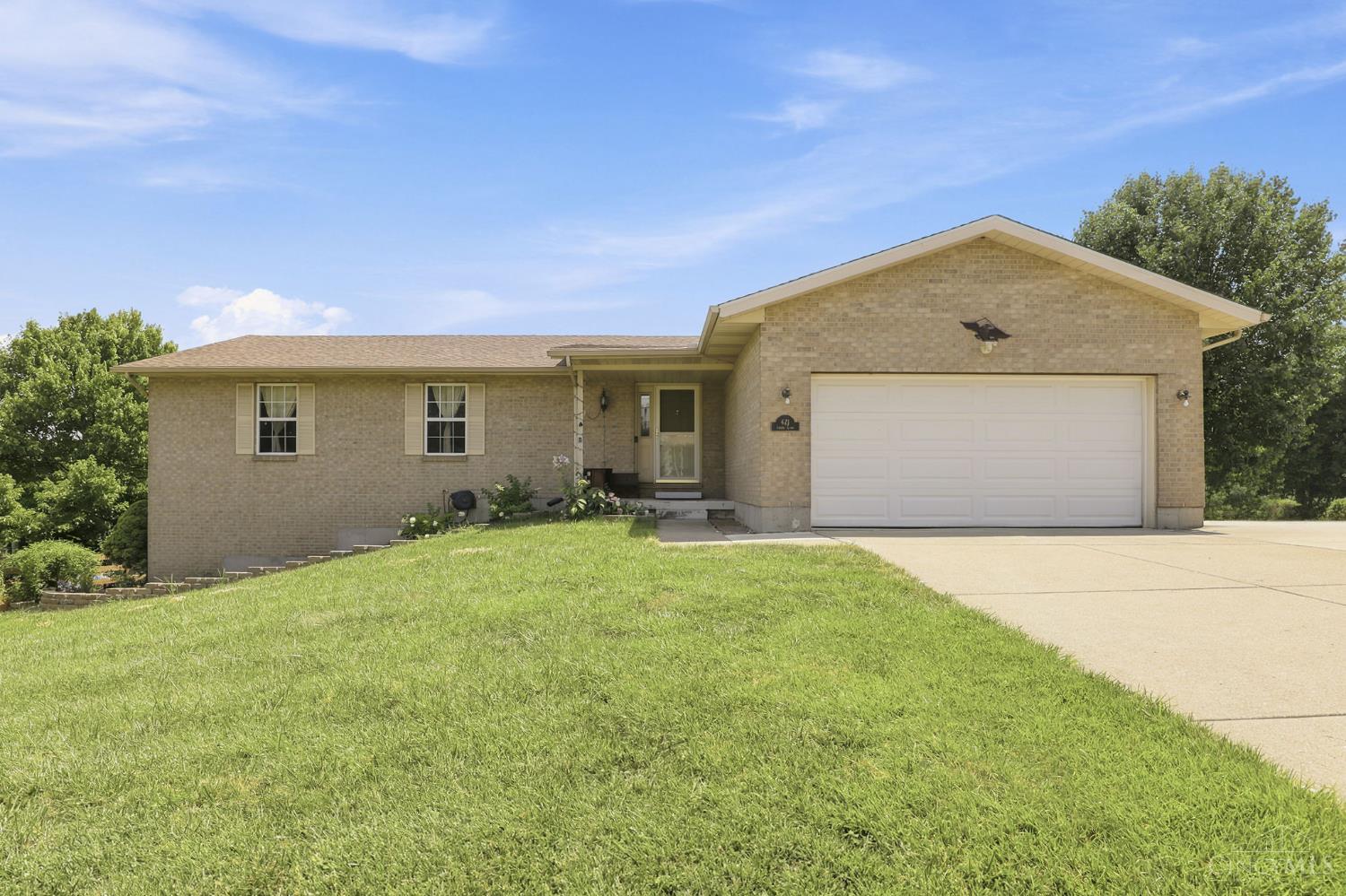 421 Loren Lane — photo