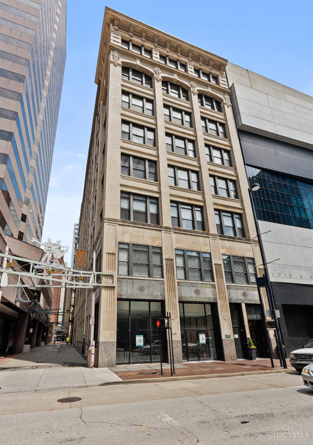 26 E Sixth Street — photo