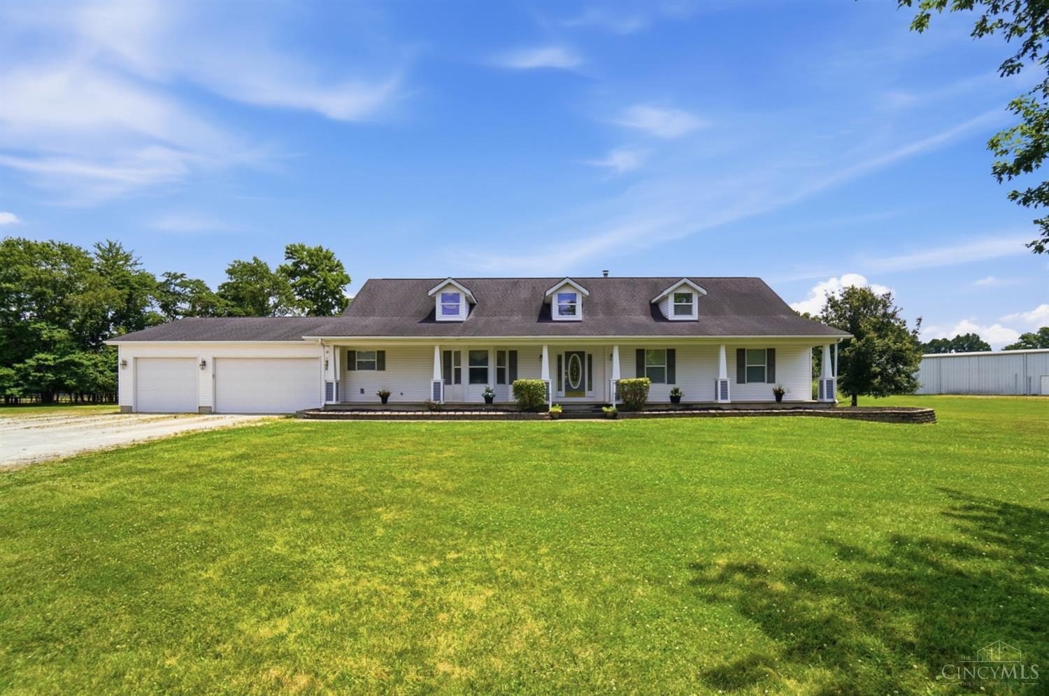 7353 Ross Road — photo
