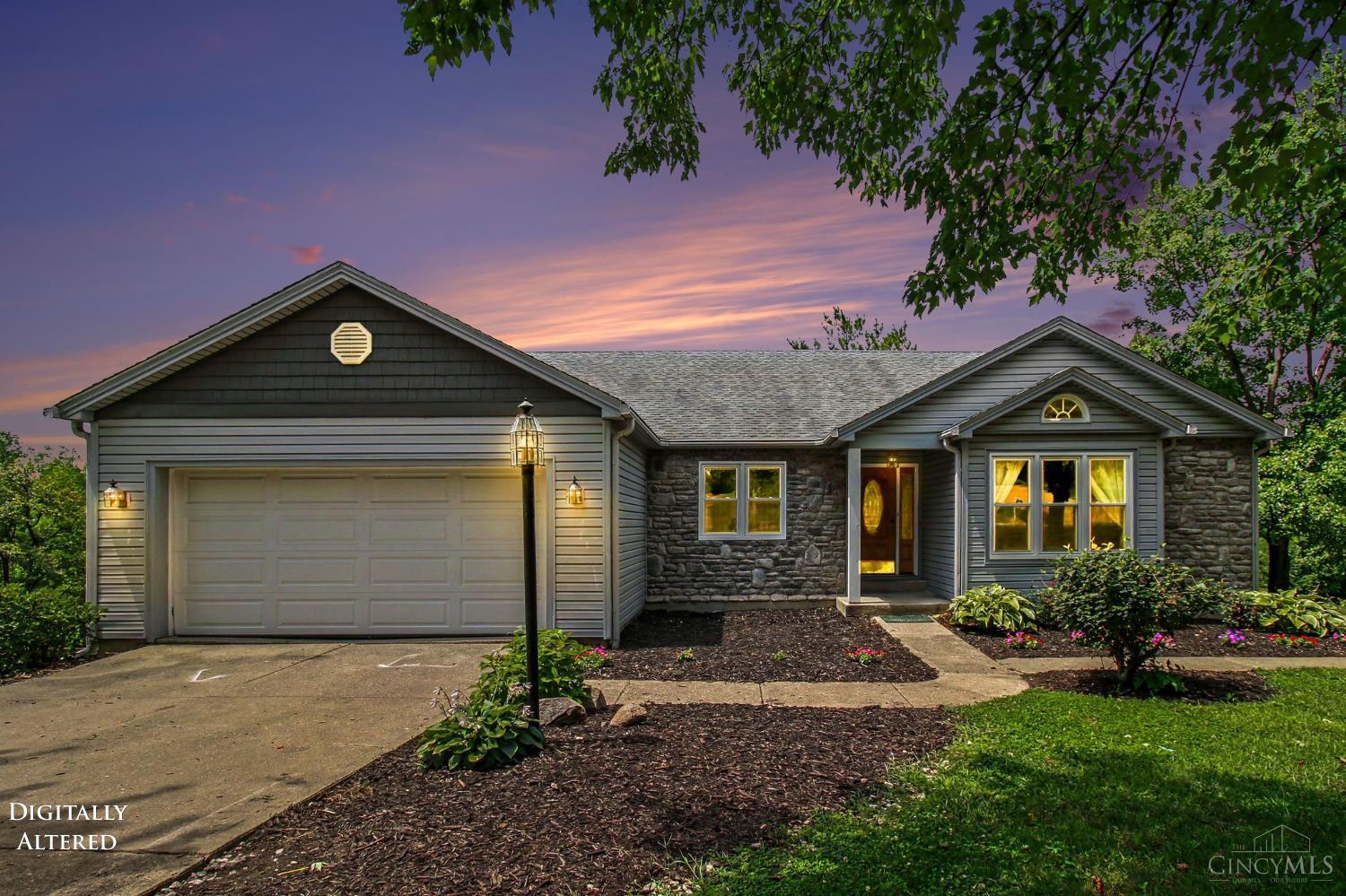 8293 Paddington Court — photo