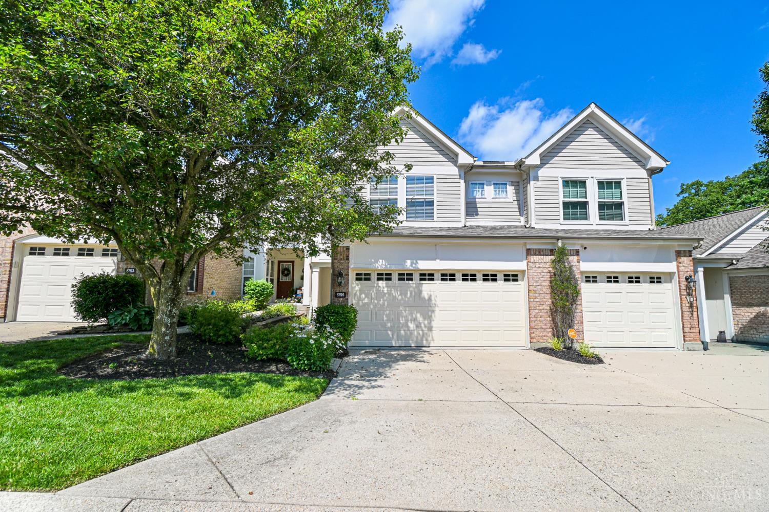 5795 Heights Court — photo
