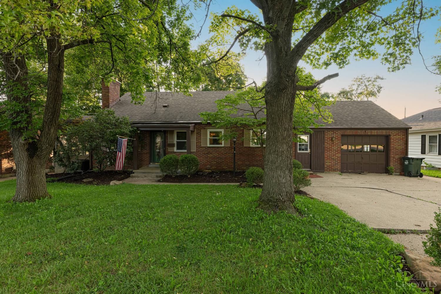 26 Red Bud Drive — photo