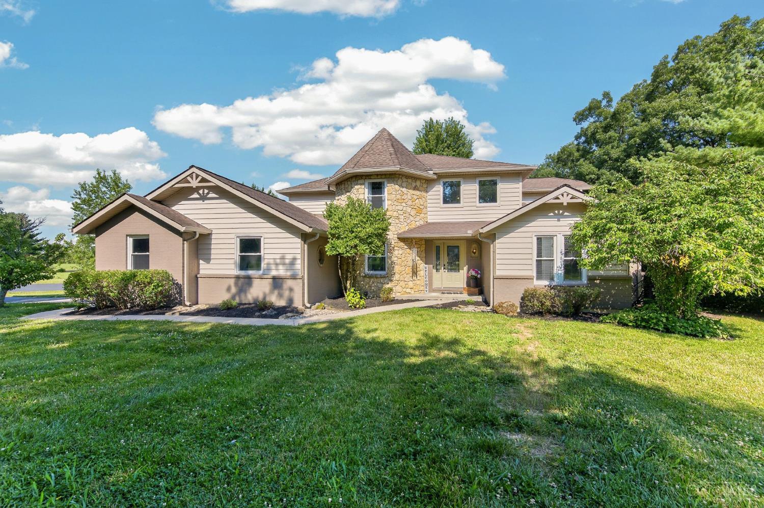 5921 Maud Hughes Road — photo