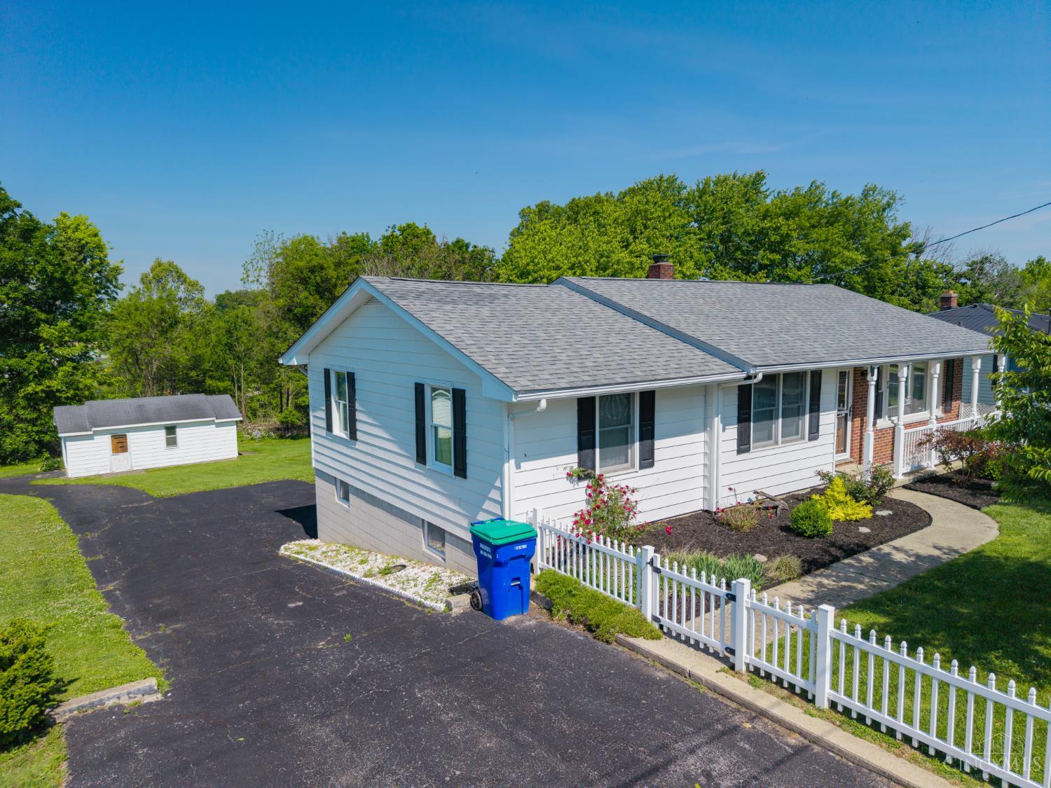 20 Highland Drive — photo