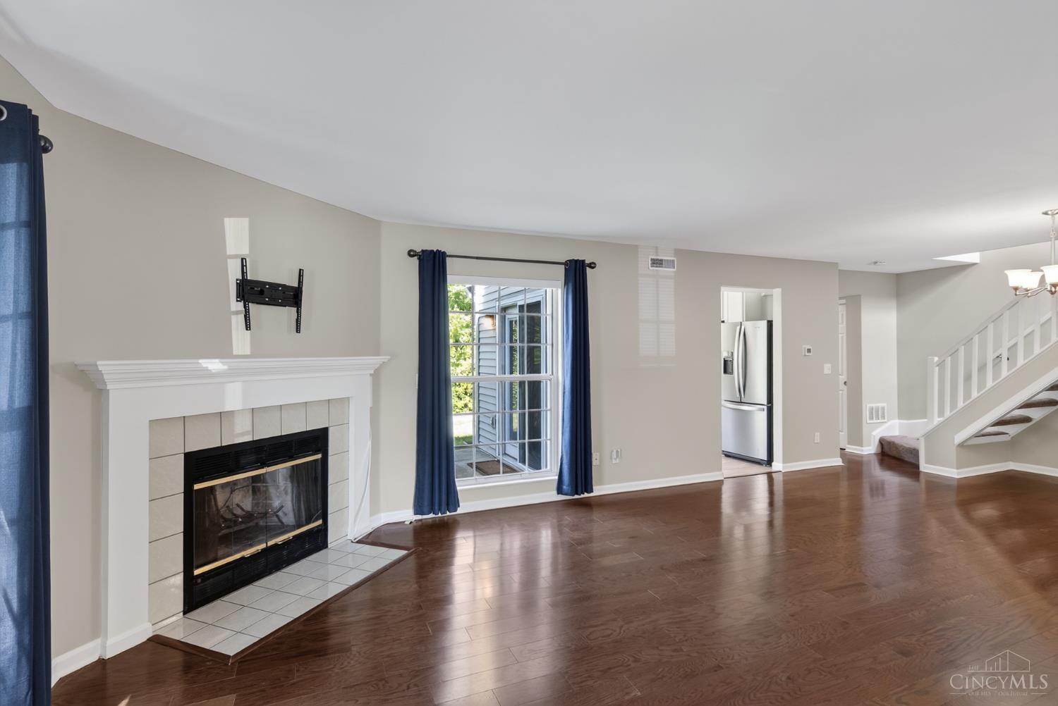 5574 Regimental Place, Cincinnati, OH 45239 — photo 3