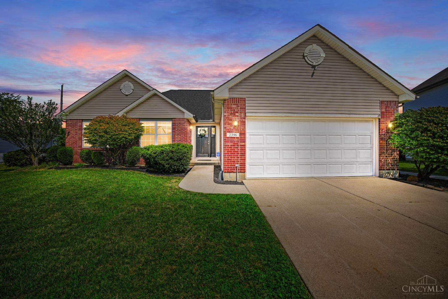 2396 Ferndown Drive — photo