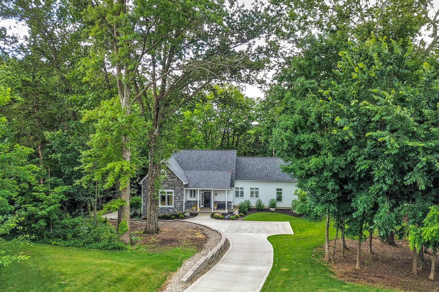 10036 Laurel Glen Drive — photo