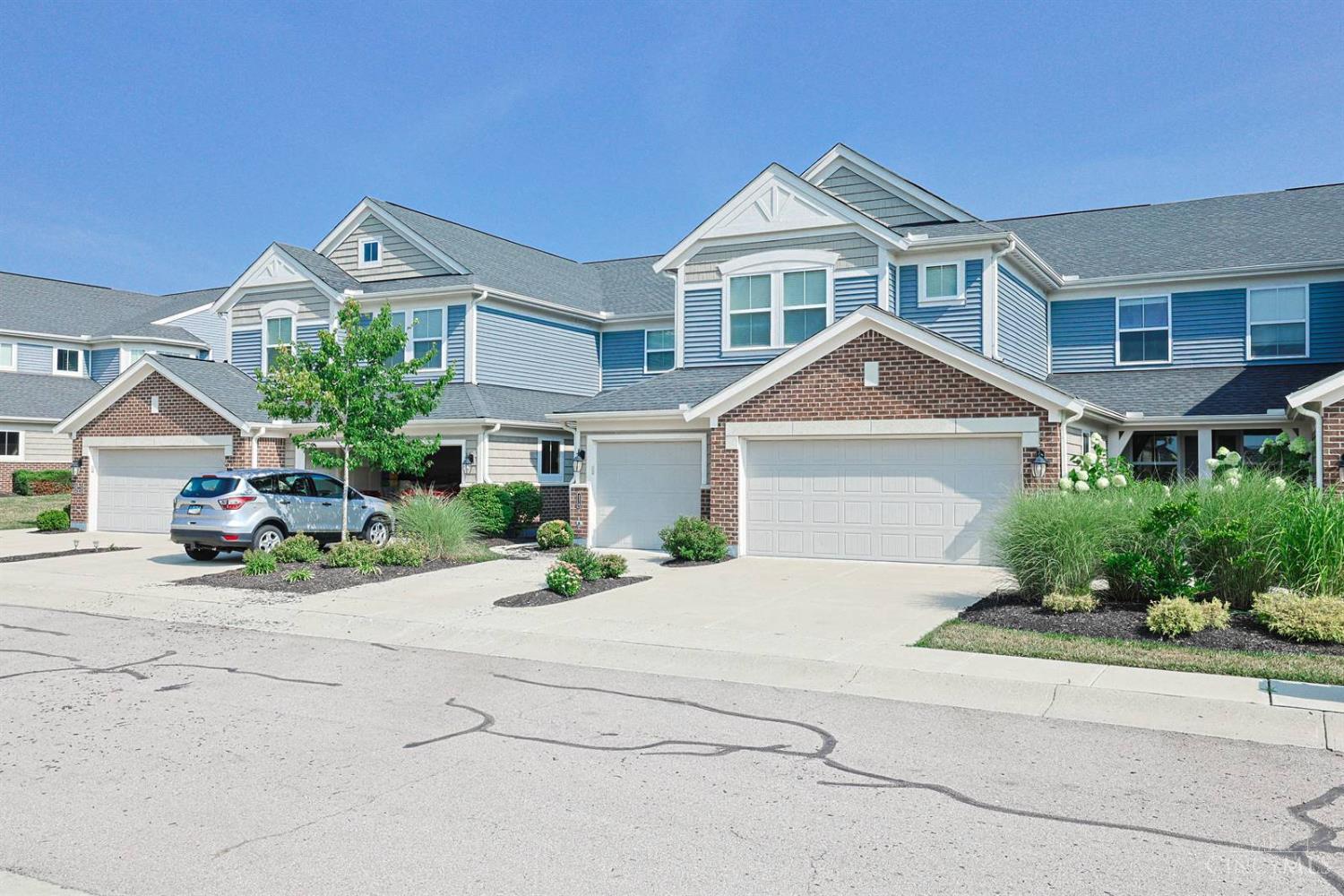 4366 Fairway Lane — photo
