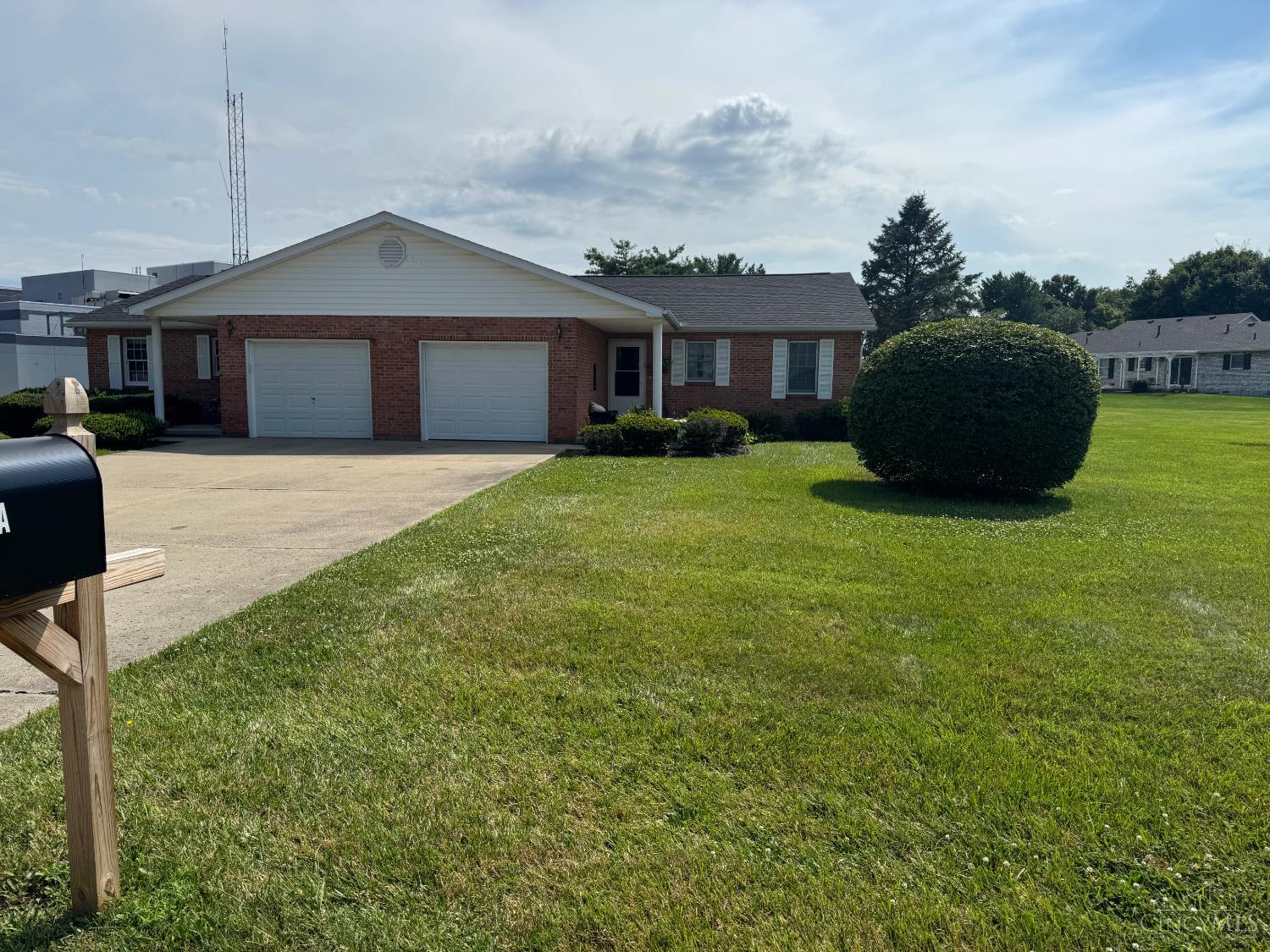 112 Erin Court — photo