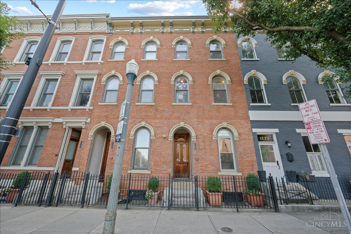 1122 Race Street — photo