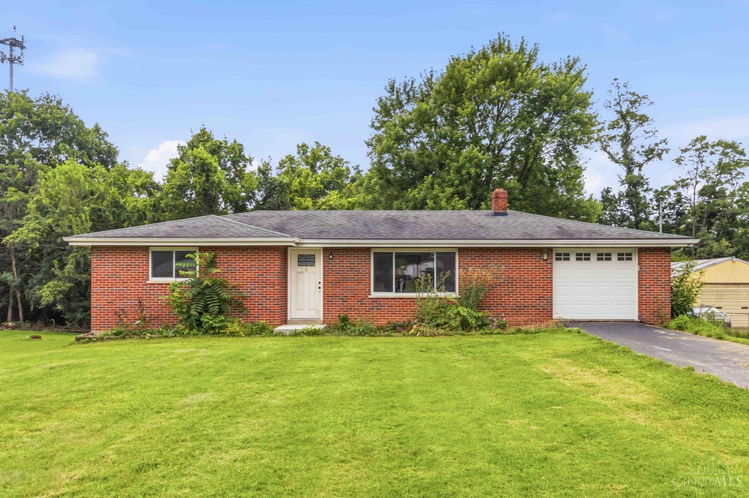 439 Hilltop Drive — photo