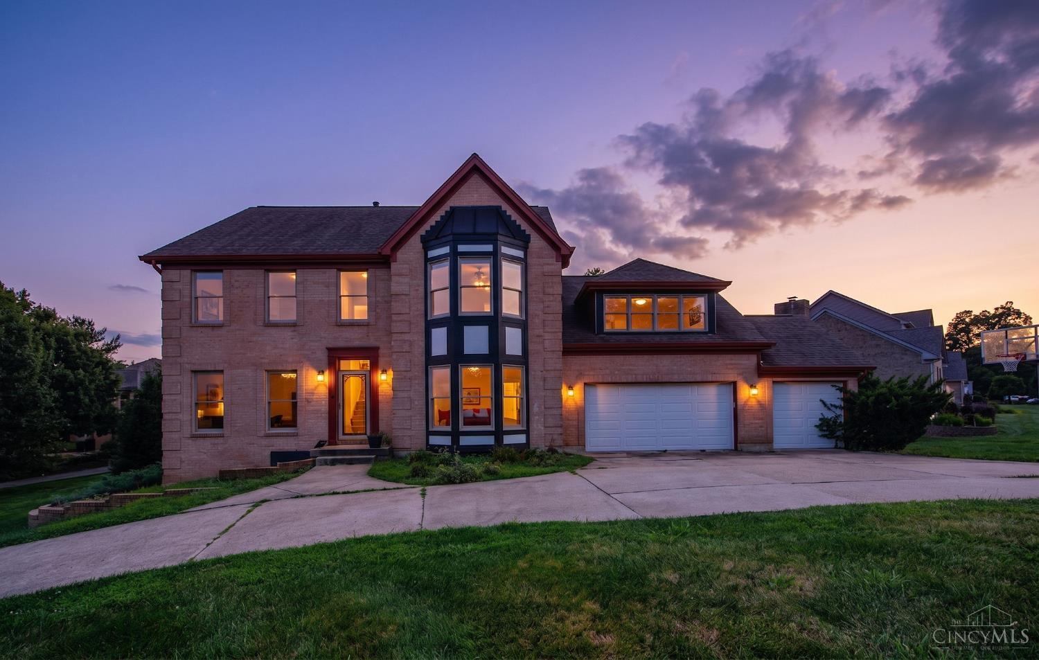 11725 Darbyshire Court — photo