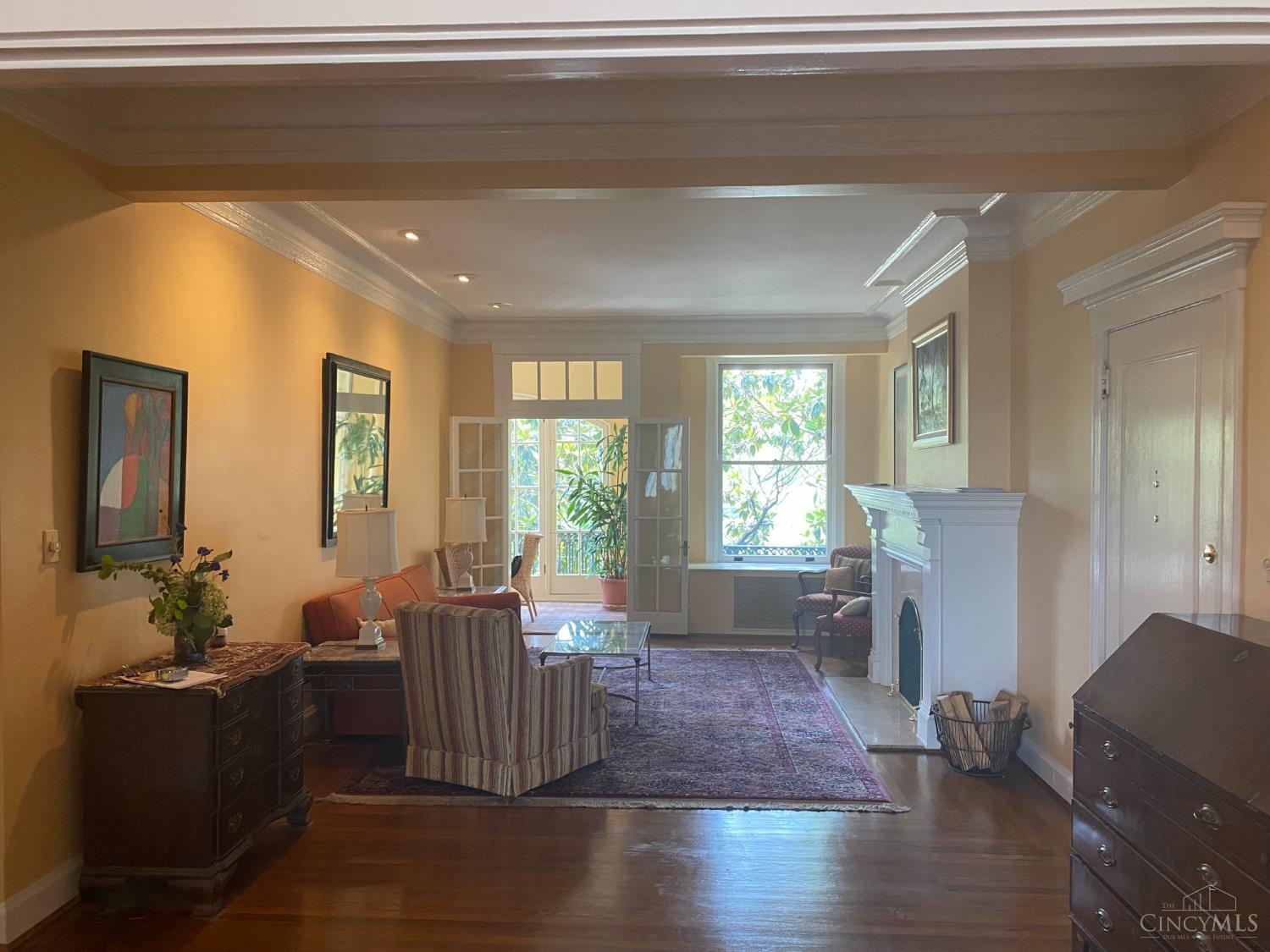 2138 Madison Road — photo