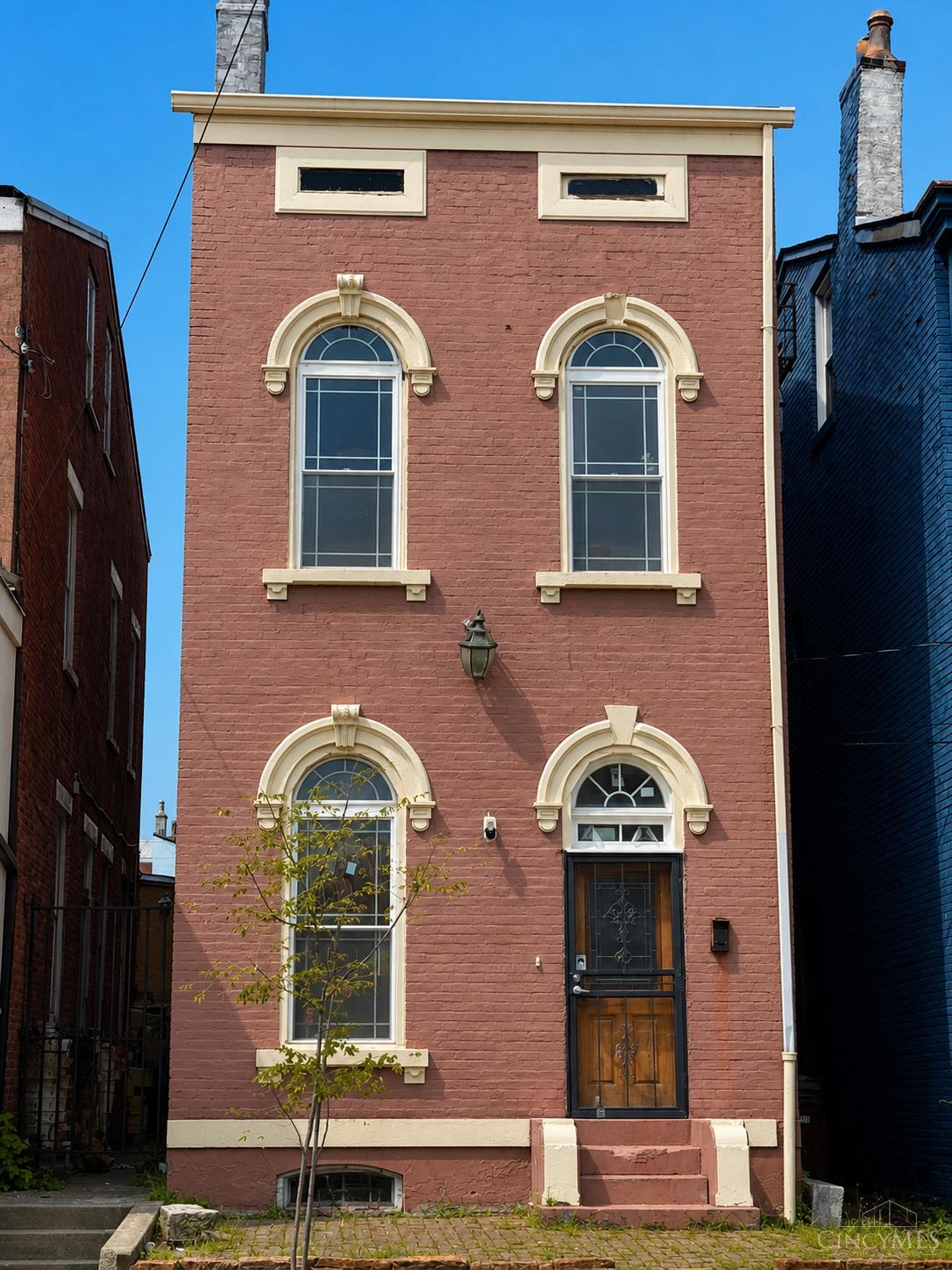 926 Findlay Street — photo