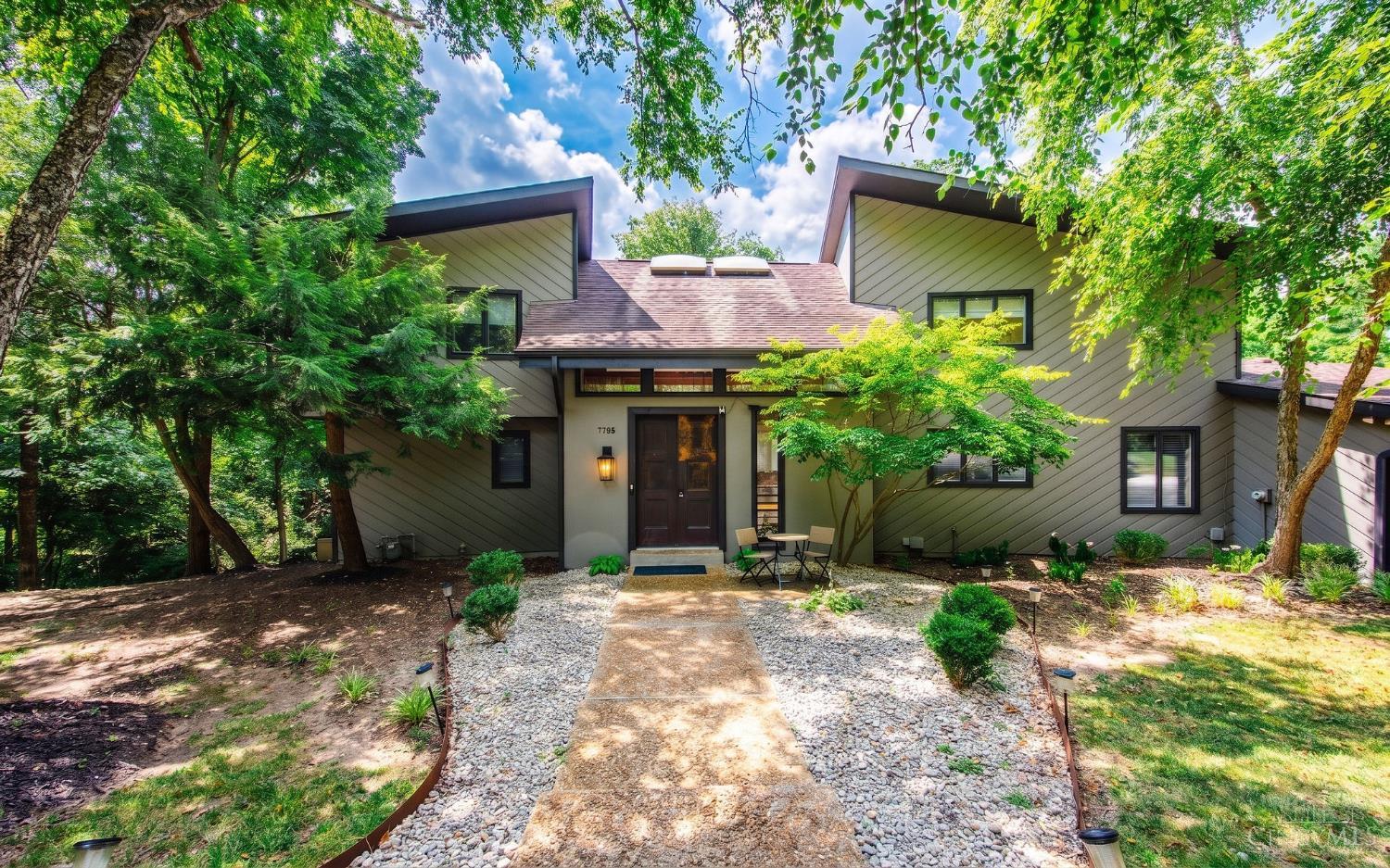 7708 Creekwood Lane — photo