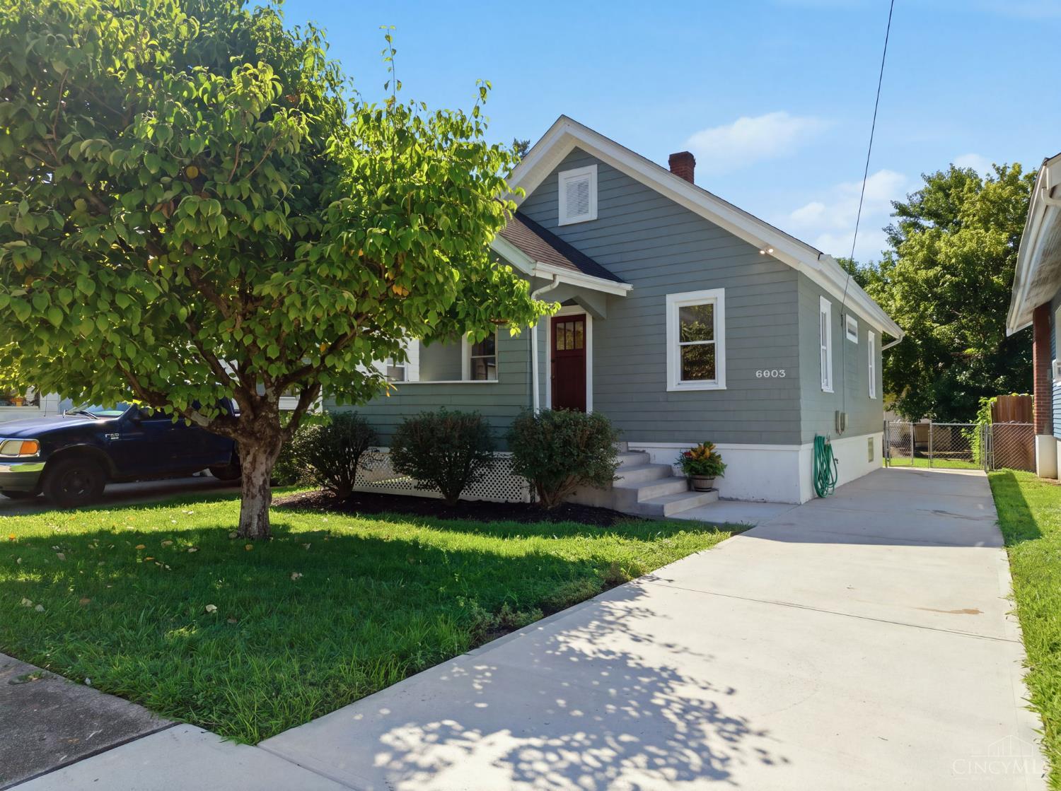 6905 Palmetto Street — photo