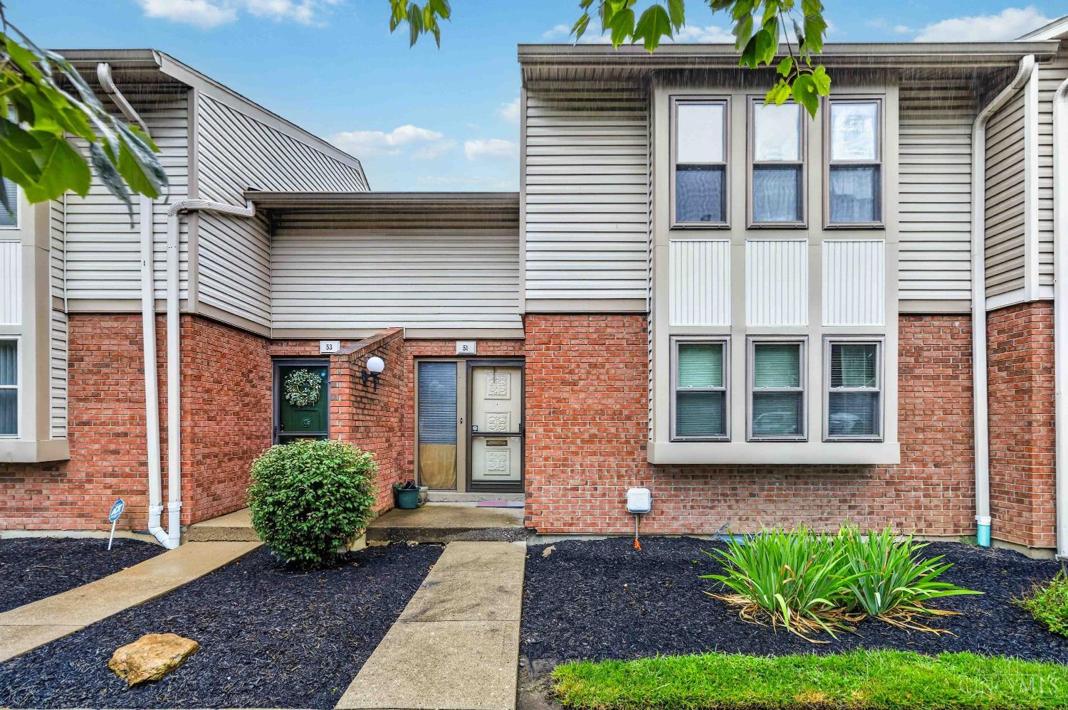 51 Aspen Court — photo