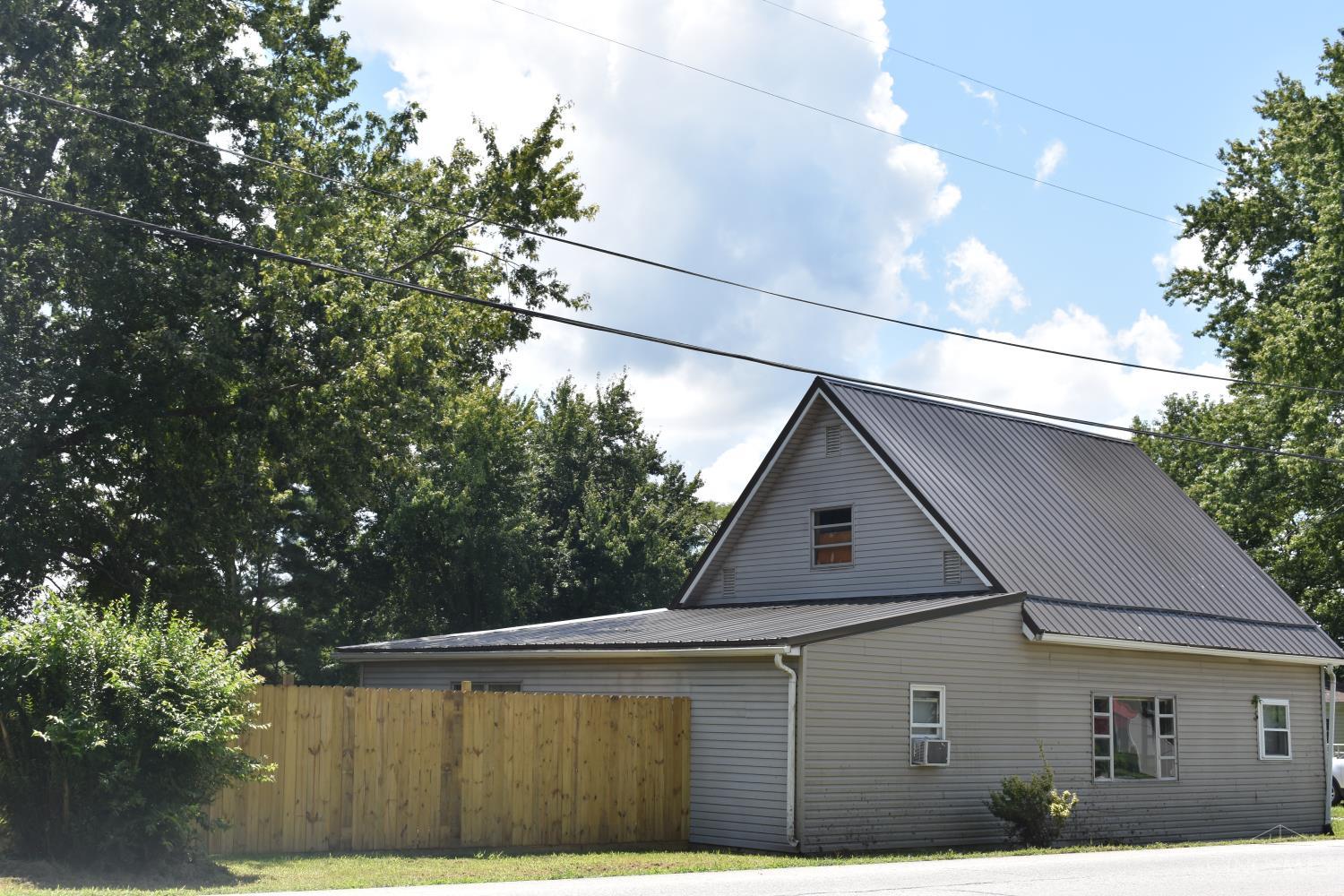 12828 US Rt 50 — photo
