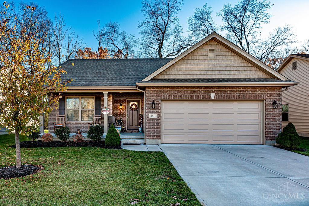 1211 Redbud Circle — photo