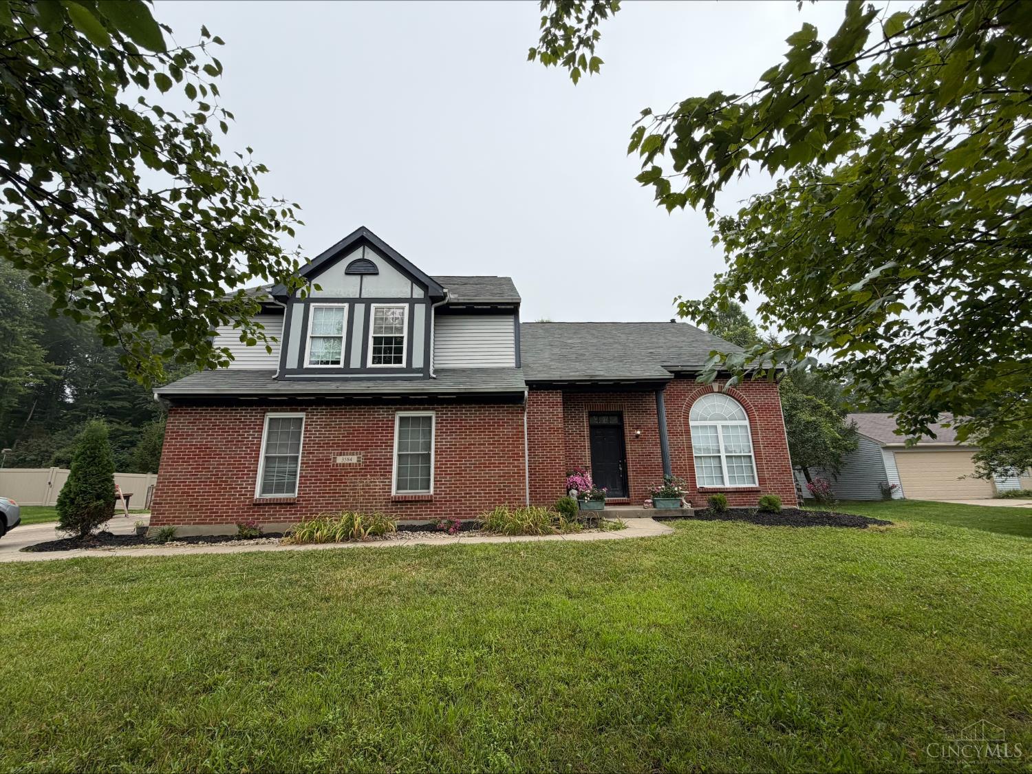 3584 Turnberry — photo