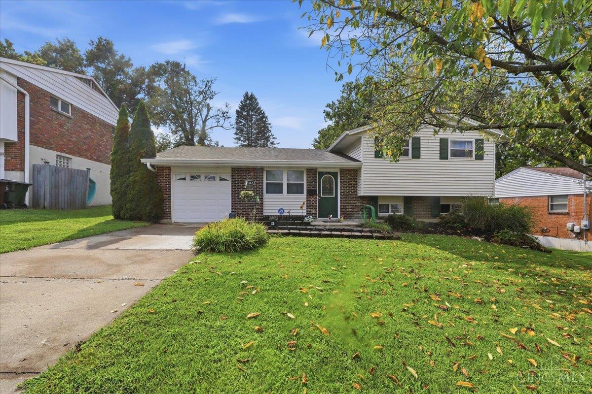 2343 Fairgreen Drive — photo