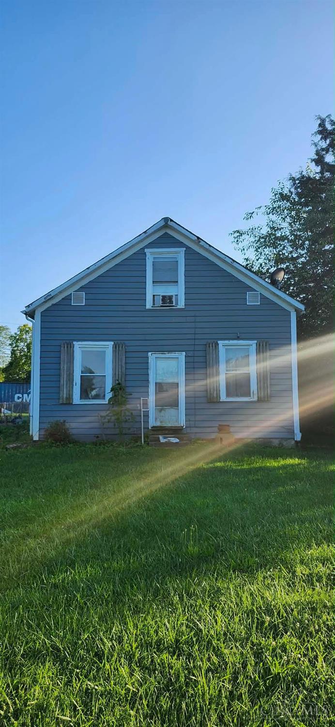 5425 Stillwell Beckett Road — photo