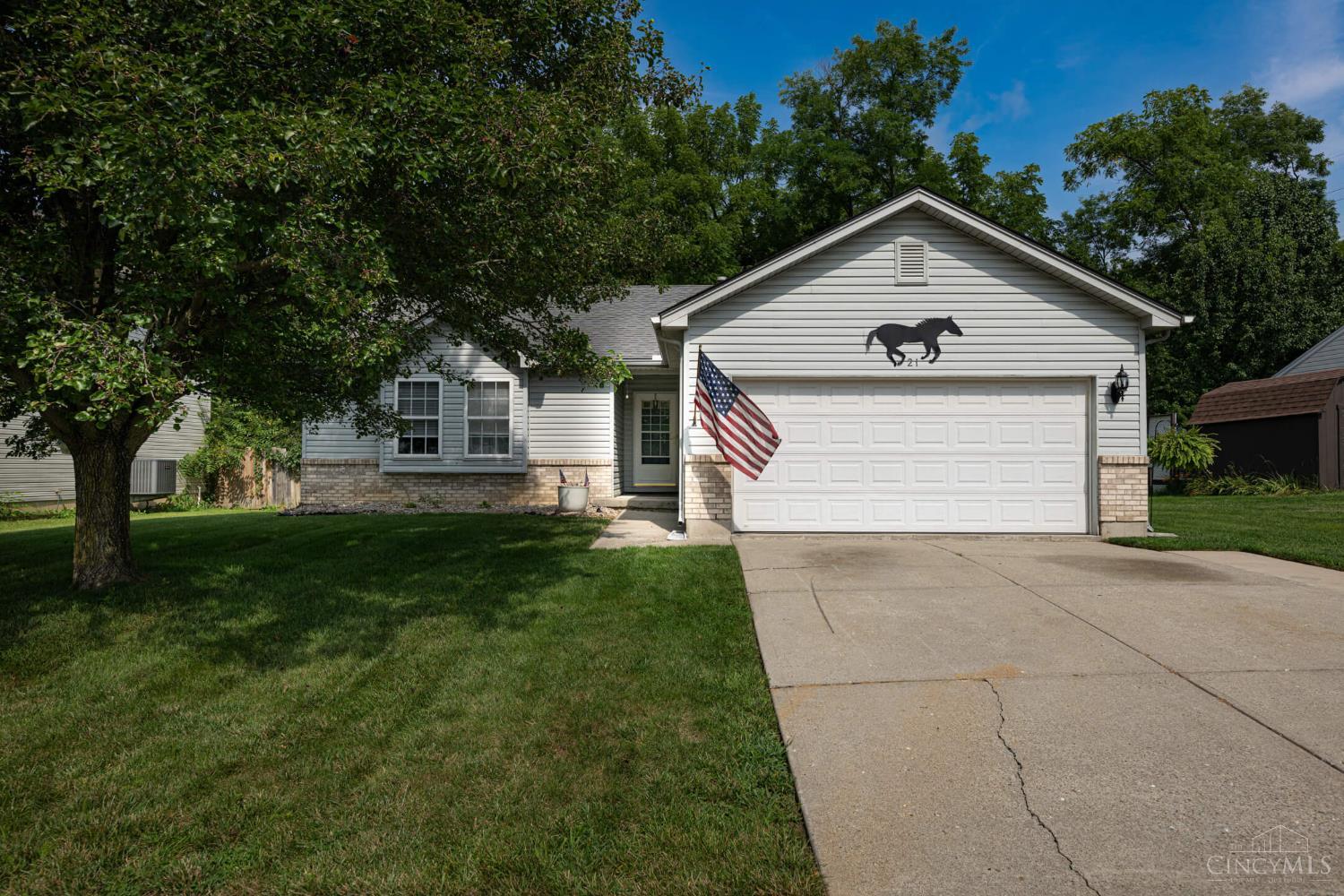 21 Clearbrook Drive — photo