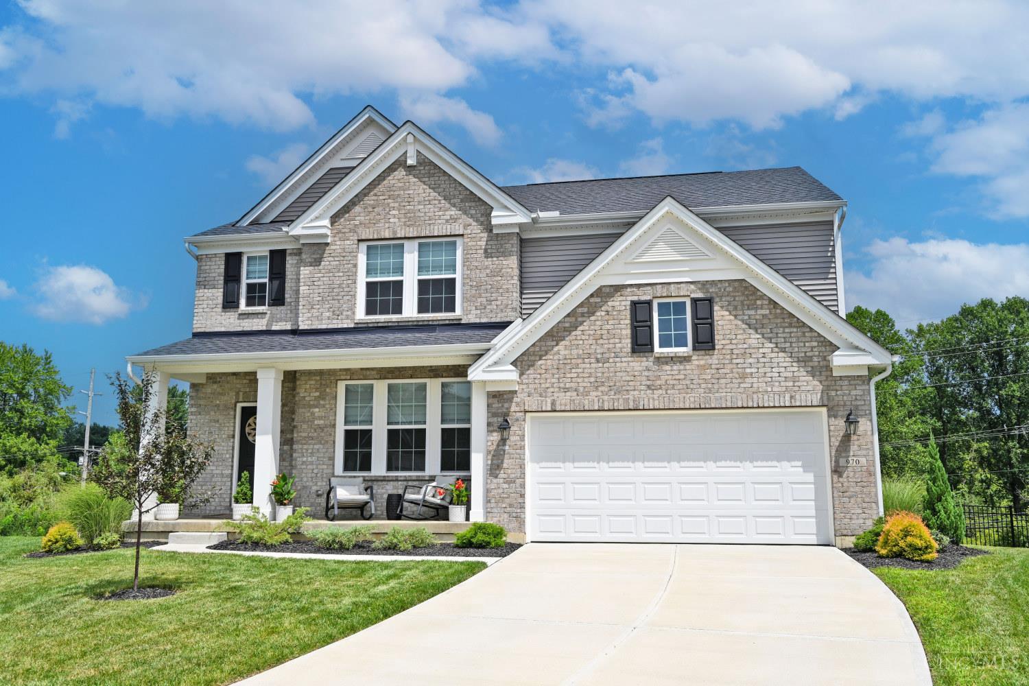 970 Crestpoint Court — photo