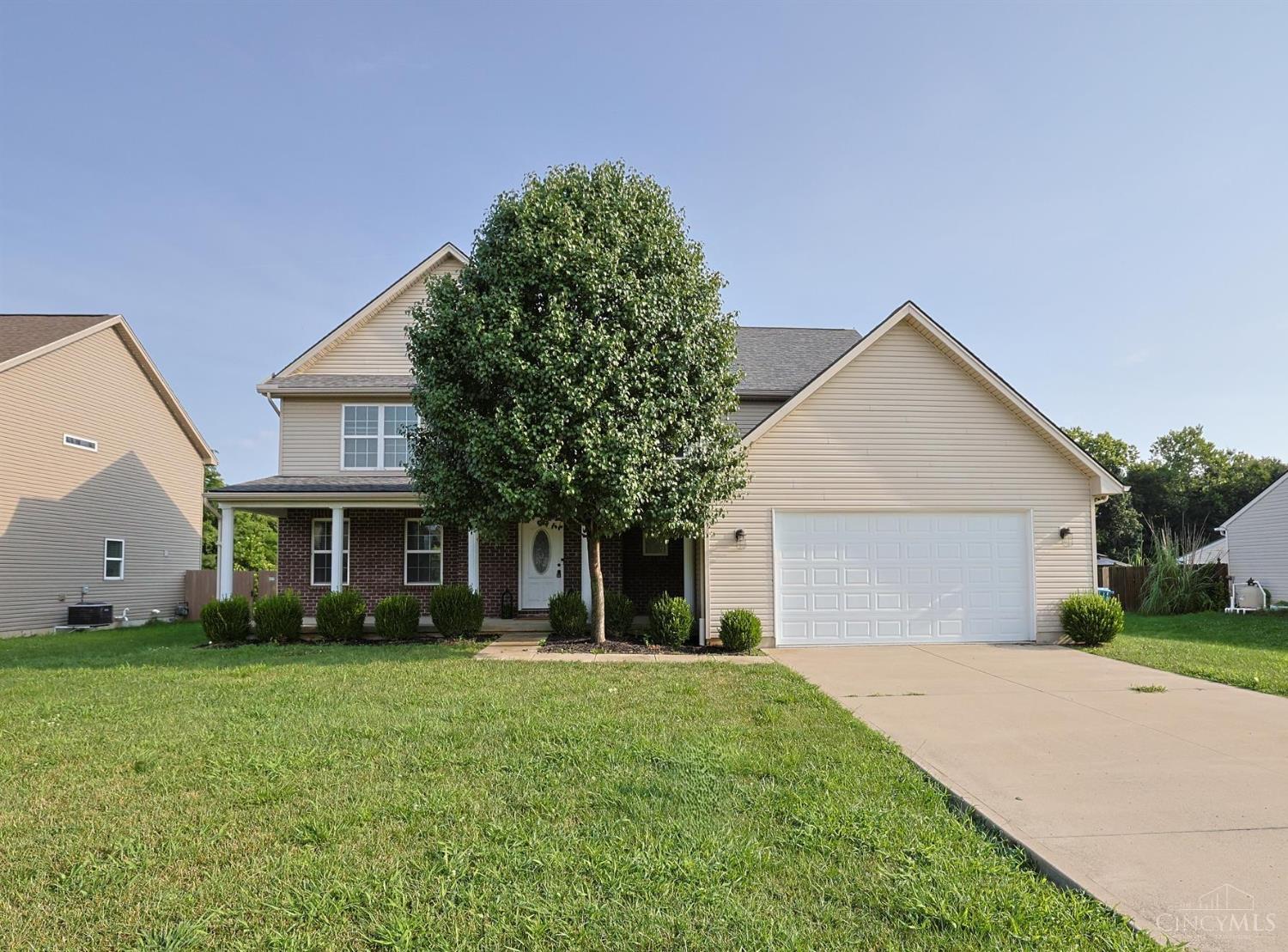 1544 Adams Court — photo