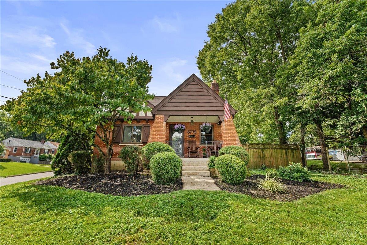 6775 Salem Road — photo