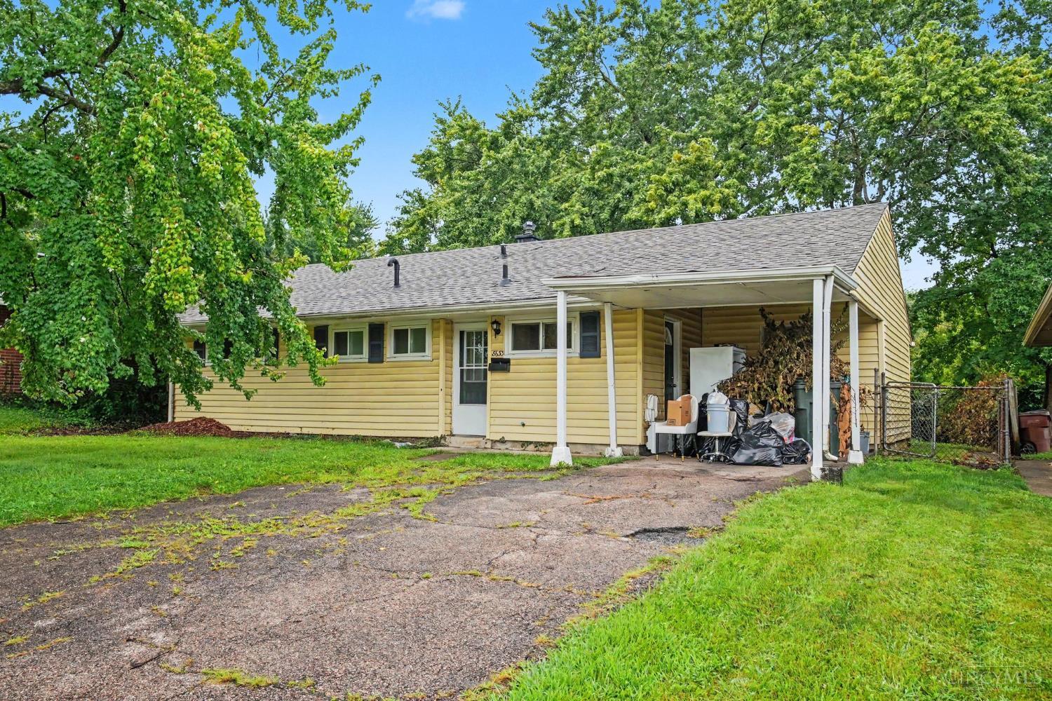 8633 Daly Road — photo
