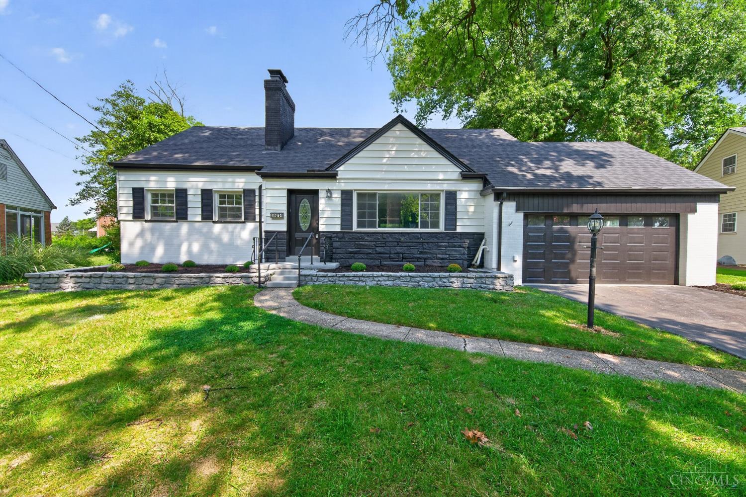 5974 Winnetka Drive — photo