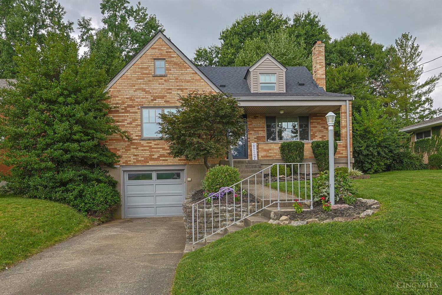 3435 Harwinton Lane — photo