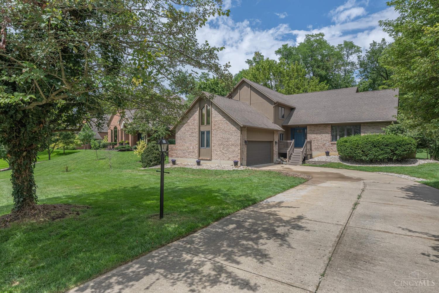 1828 W Tamarron Court — photo