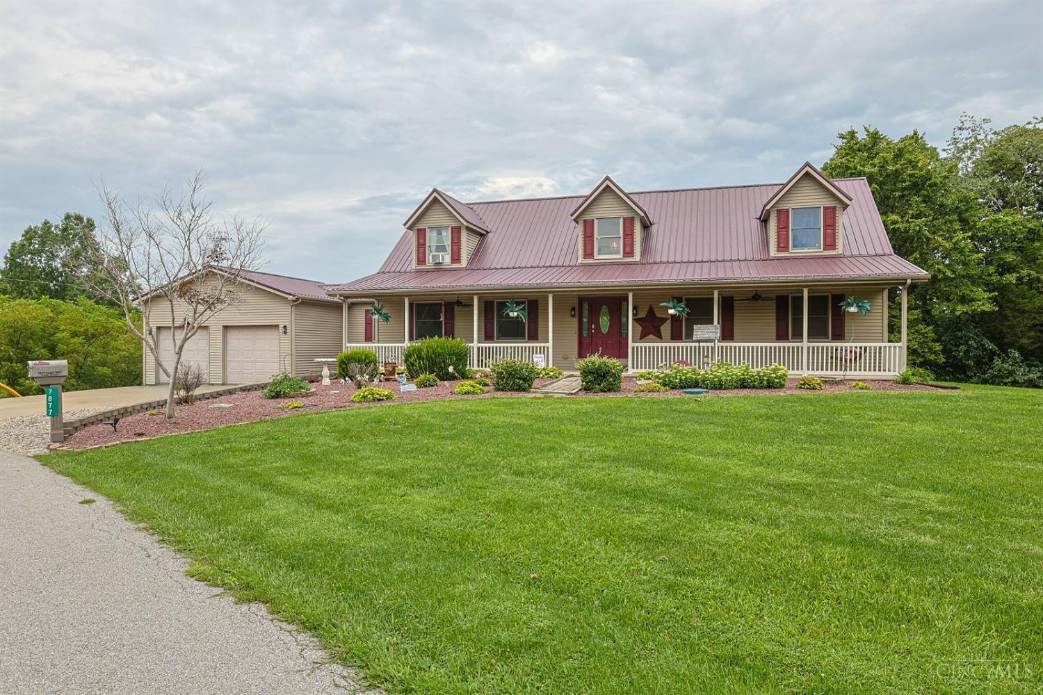 7877 Upper Dry Fork Road — photo