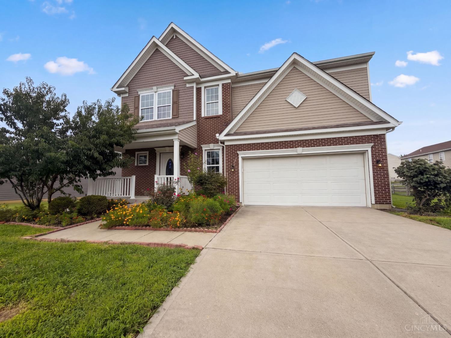 940 Sleepy Hollow Drive — photo