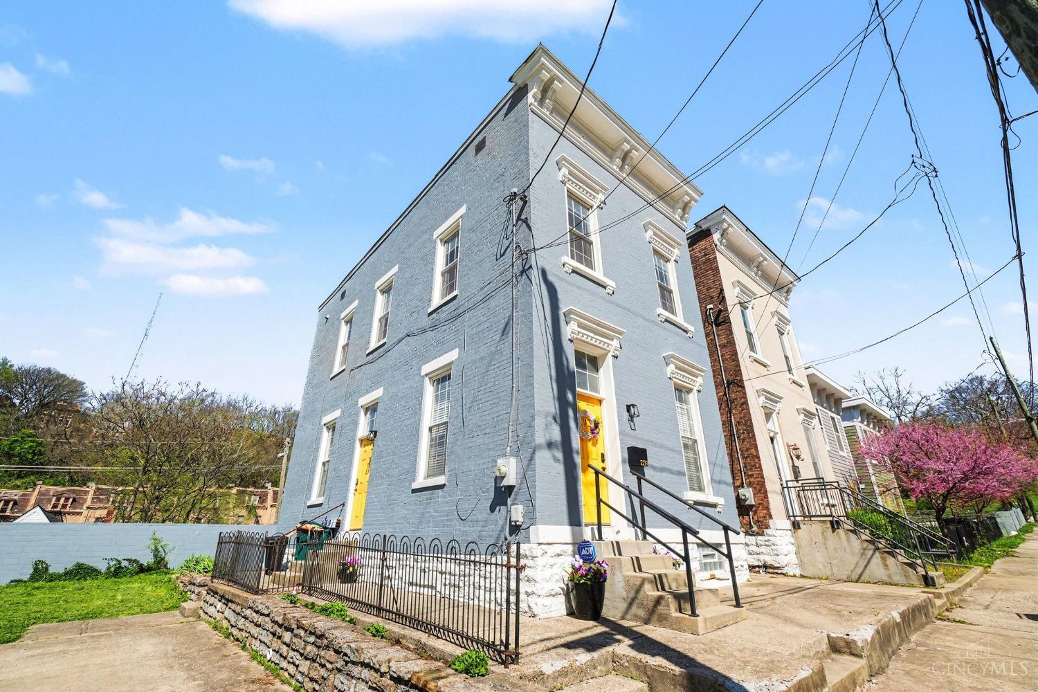 2279 Loth Street, Cincinnati, OH 45219 — photo 2