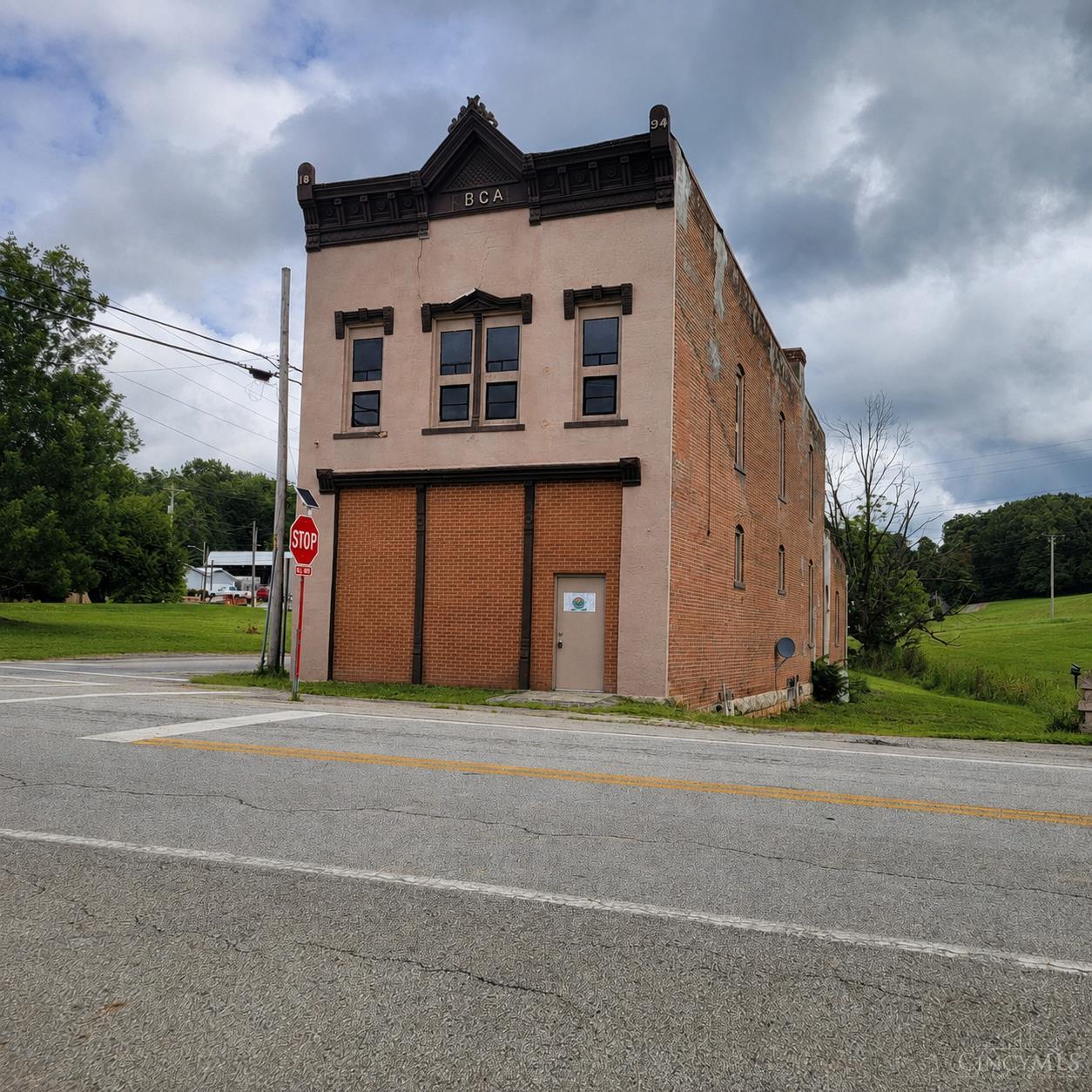 104 Main Street — photo