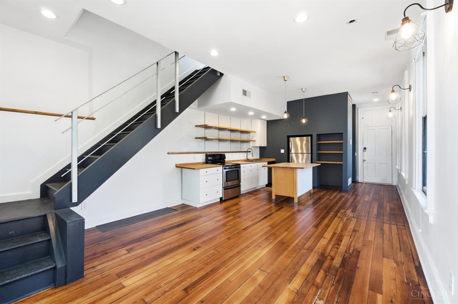 1314 Spring Street, Cincinnati, OH 45202 — photo 3