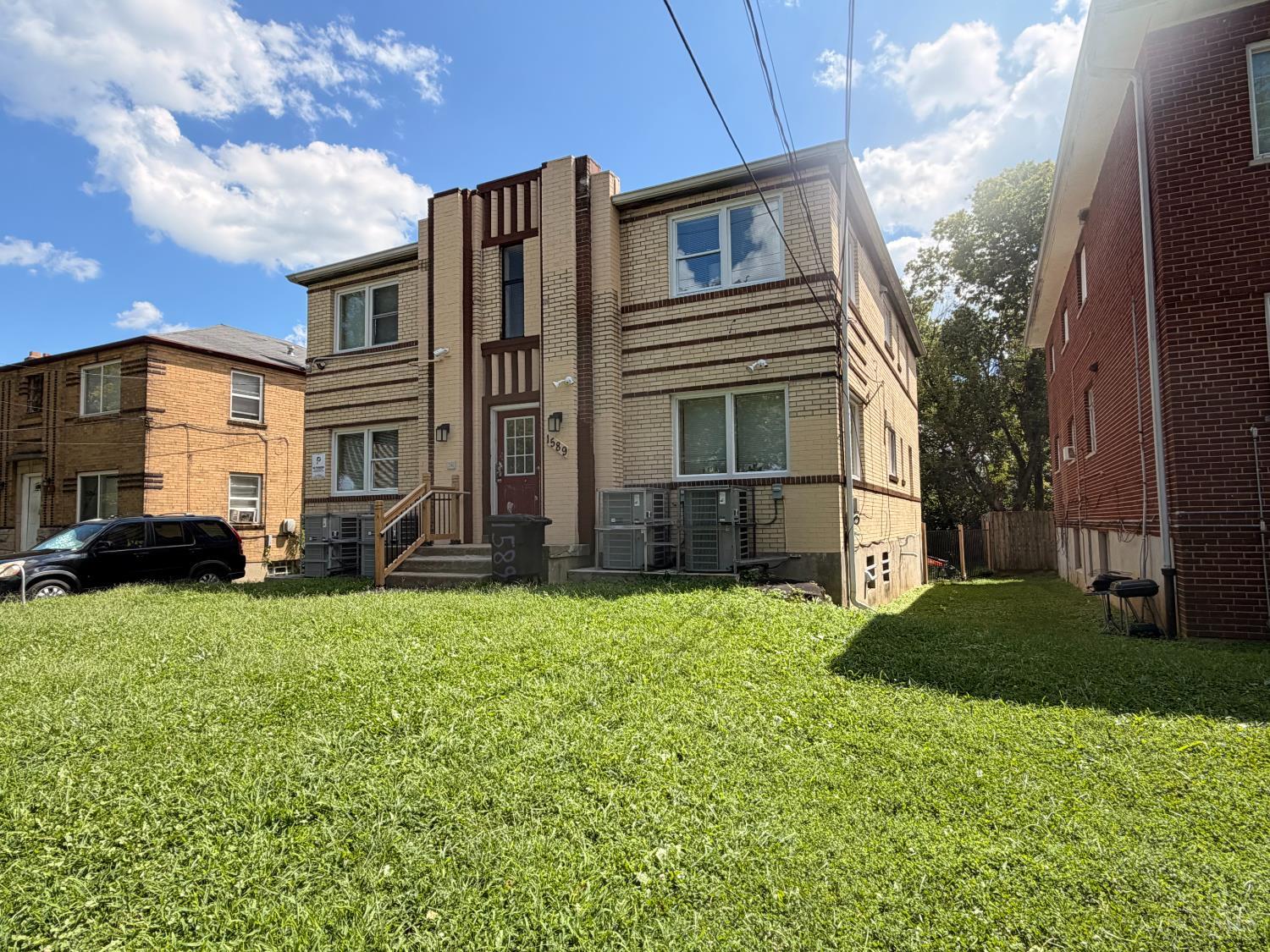 1589 Summit Road, Cincinnati, OH 45237