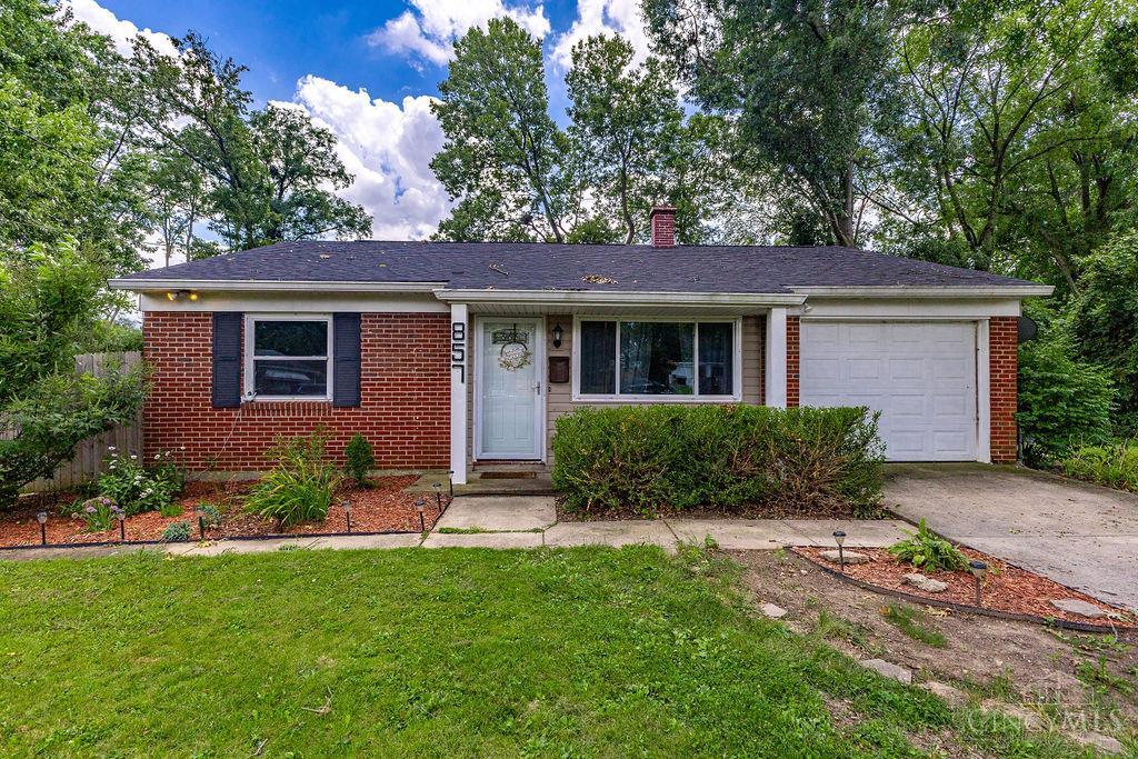 857 Galaxy Court — photo