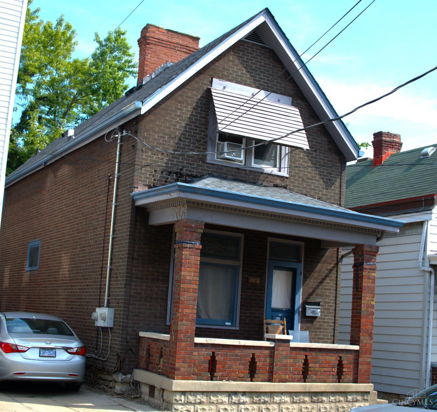 404 Ada Street — photo
